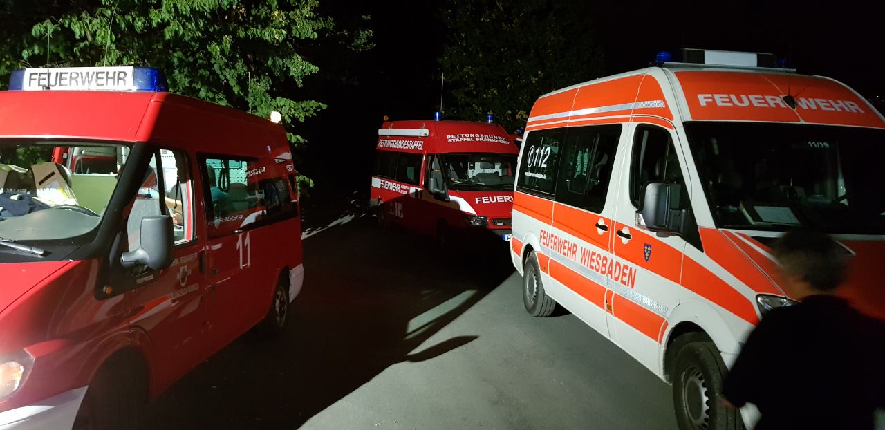 Mantrailer Hunde Frankfurt Feuerwehr Schlangenbad